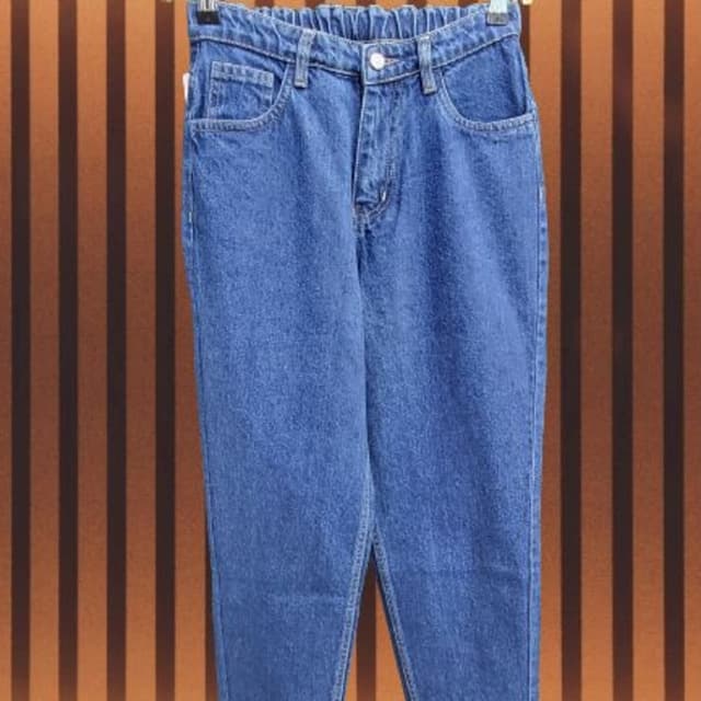 Mom fit jeans size 30