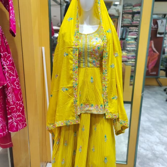 Salwar Suite