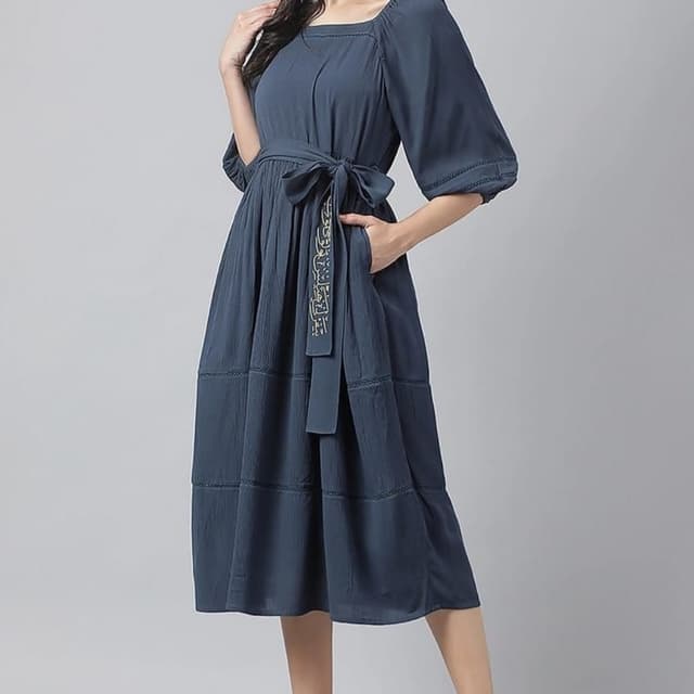 LACE TRIM SQUARE NECK MIDI DRESS