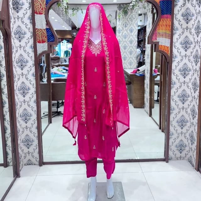 Magenta, Gold Salwar Kameez Suit