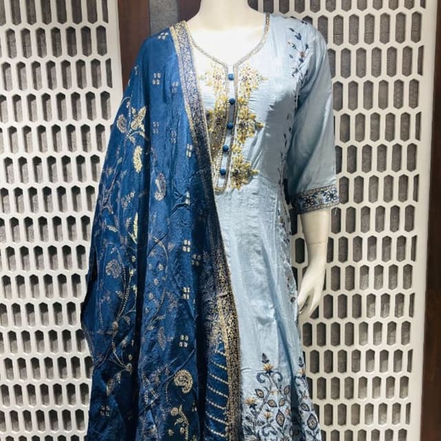 Salwar Suite