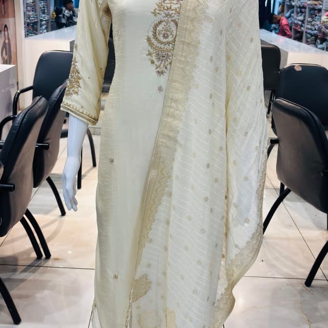 Salwar Suite