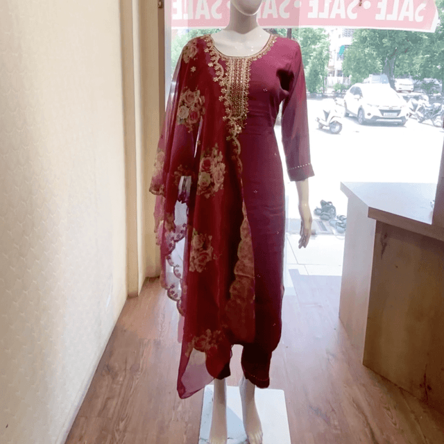 Maroon, Gold Salwar Kameez