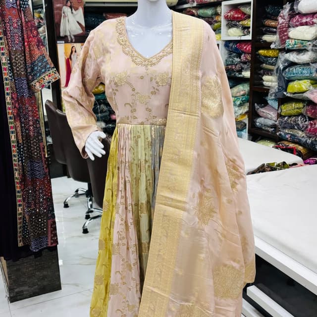 Salwar Suite