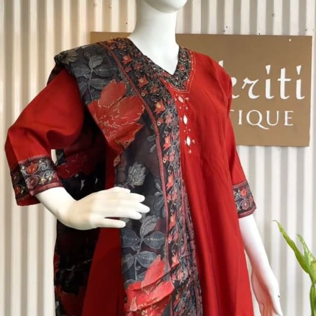Red Salwar Suite
