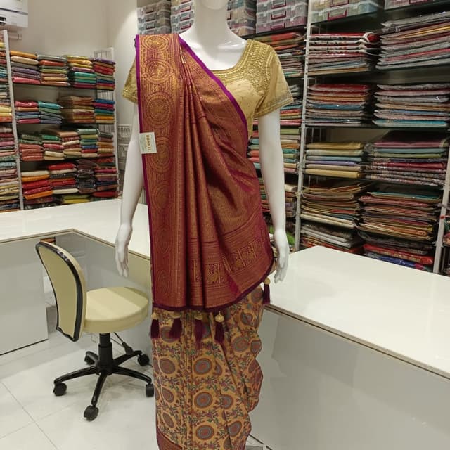 Saree