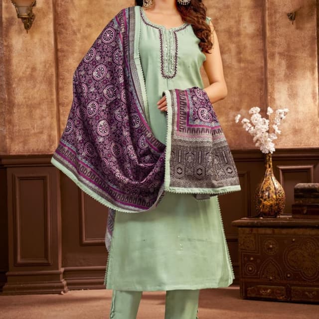 Salwar Suite