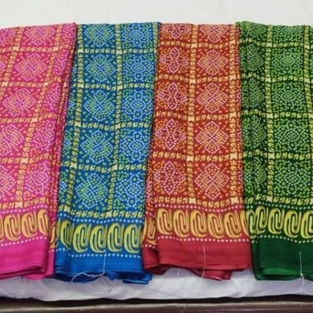 Reniyal printed Saree