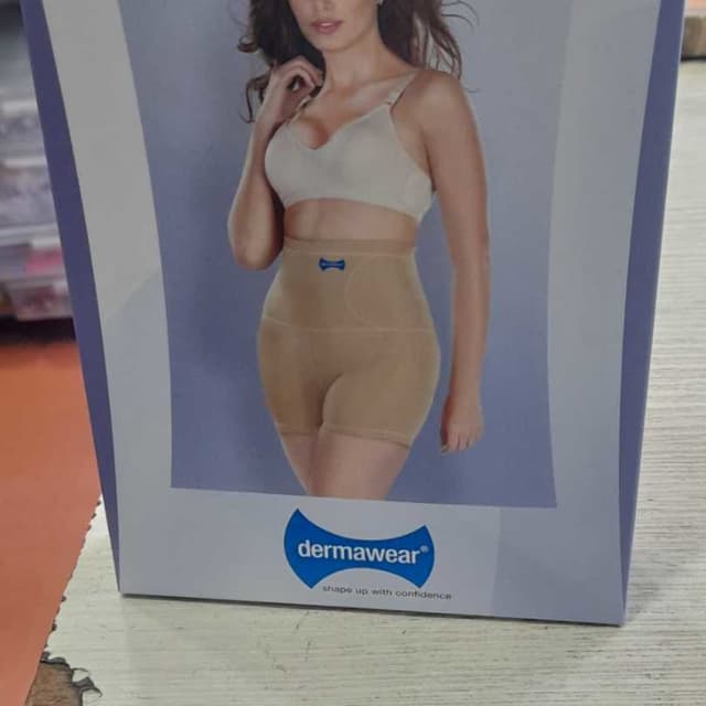 Beige High-Waisted Shorts