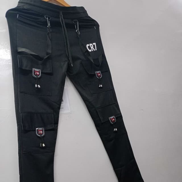 Black track 6 colours