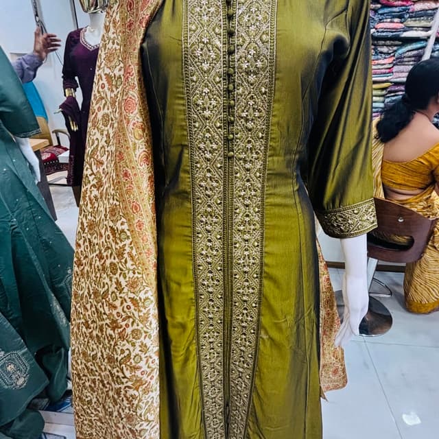 Salwar Suite