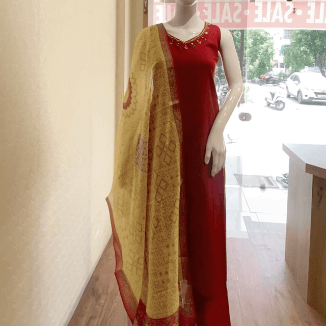 Salwar Suite