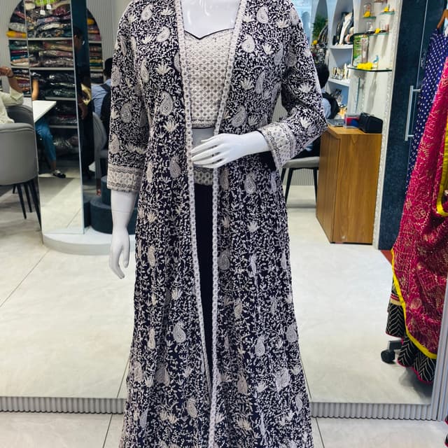 Navy blue and white Ensemble