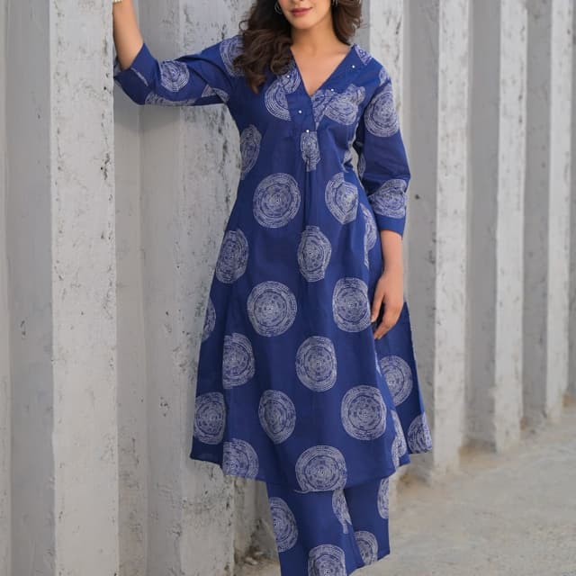 Blue and White Kurta and Pants Set