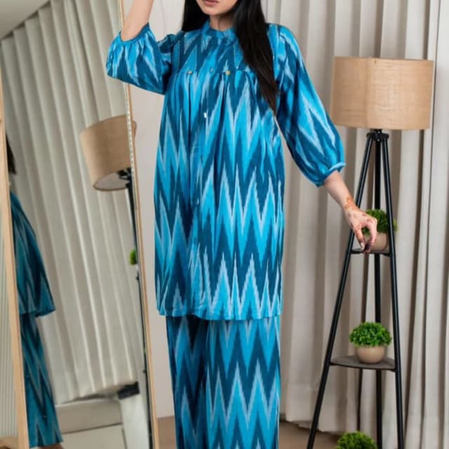 Blue and light blue Kurta and Pants Set
